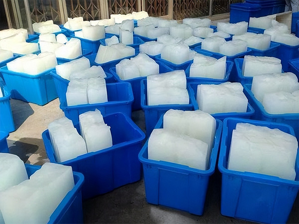 沈阳降温冰块批发公司为客户解决各种用冰降温制冰问题